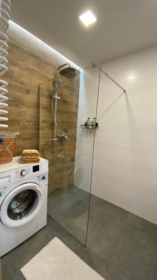 Apartament Plaza Park Przemyśl Buitenkant foto